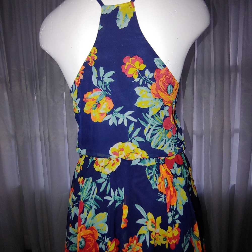 Floral summer dress. - Picture 10 of 16